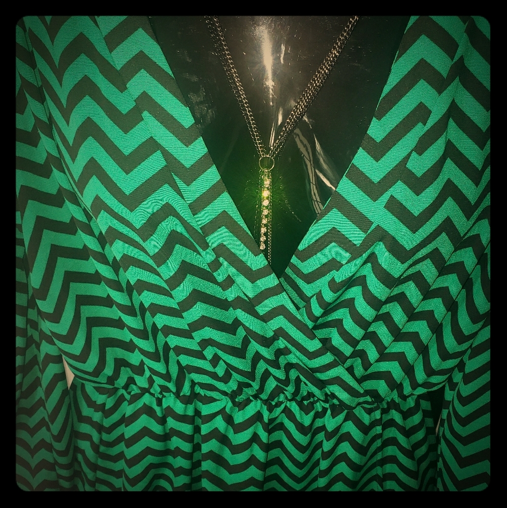 V Neck Wrap Mini Dress Green and Black